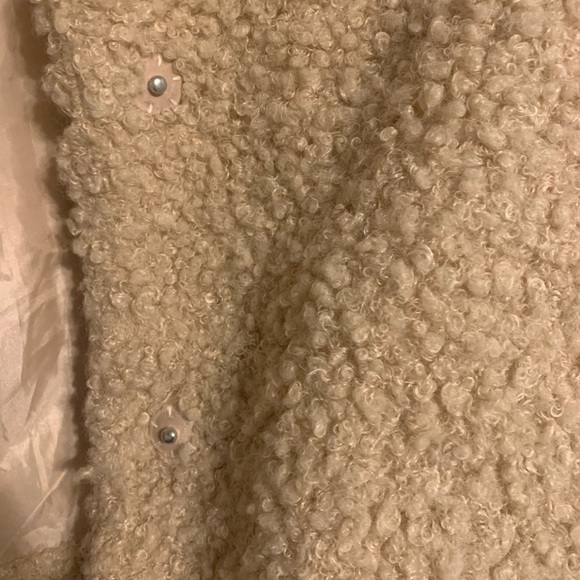 Jacket - Picture 4 of 4